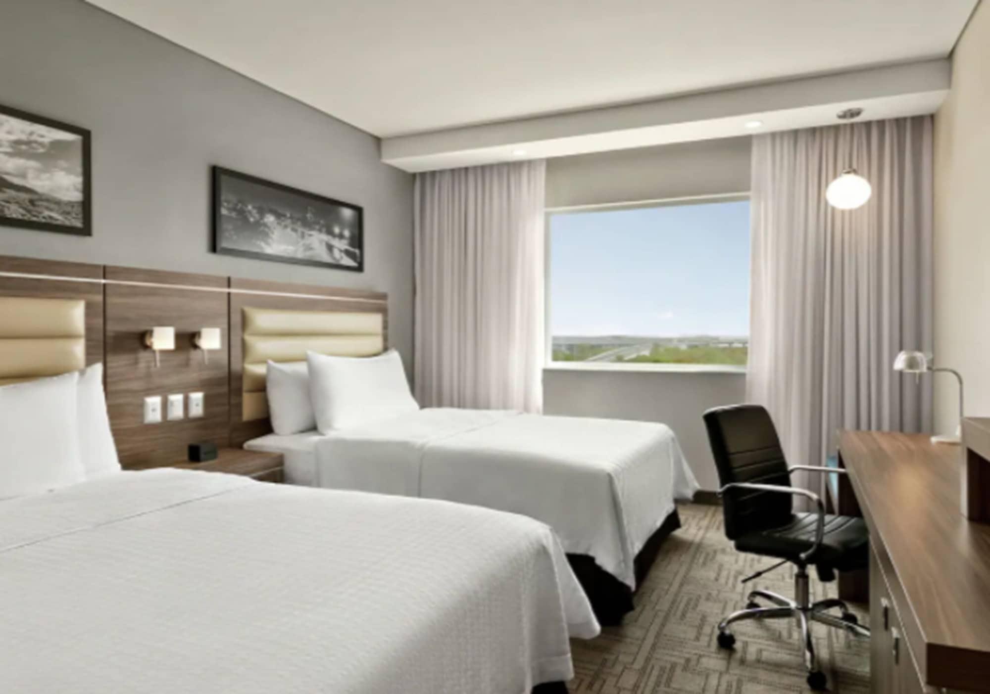 Hampton Inn By Hilton Monterrey Apodaca Esterno foto