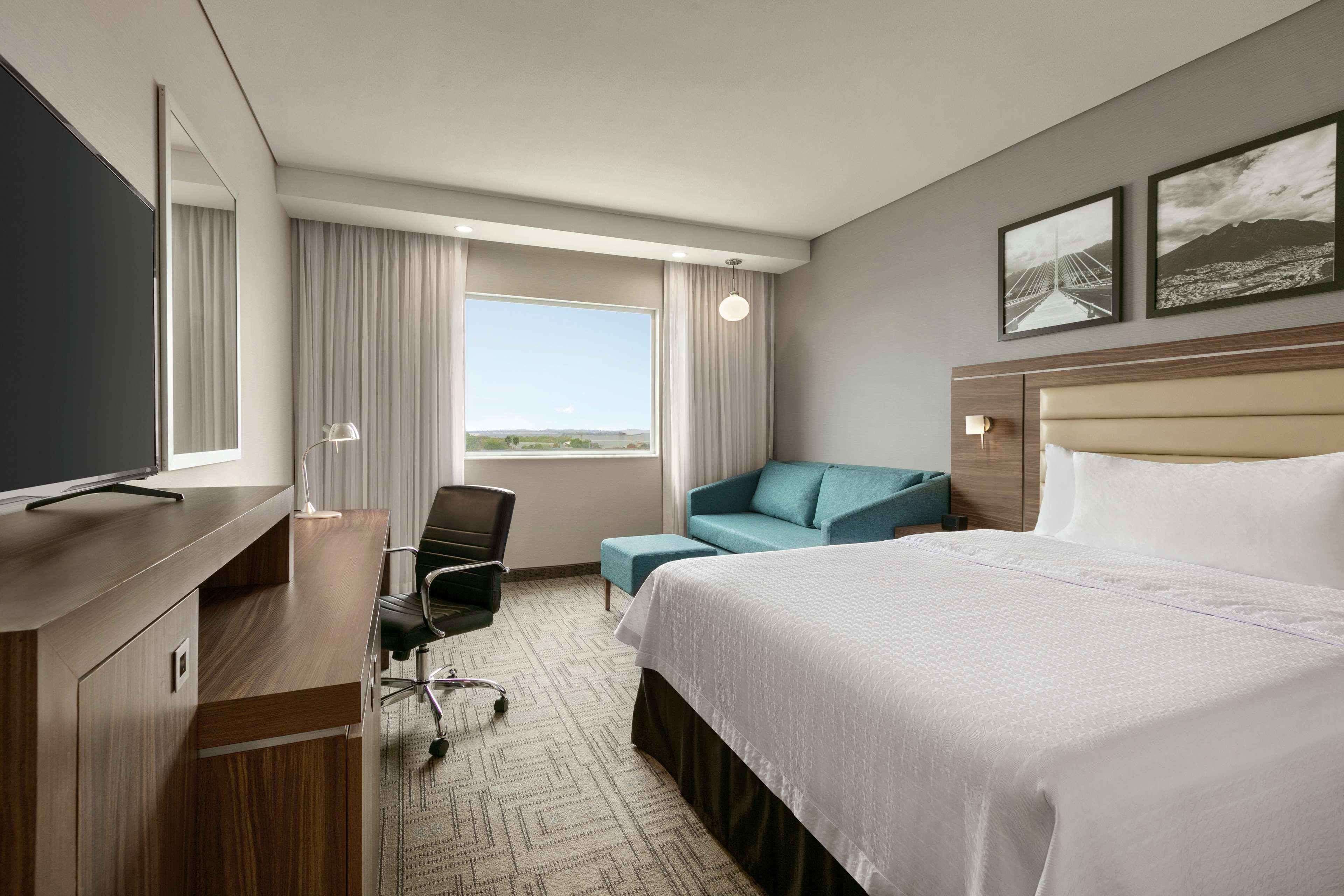 Hampton Inn By Hilton Monterrey Apodaca Esterno foto