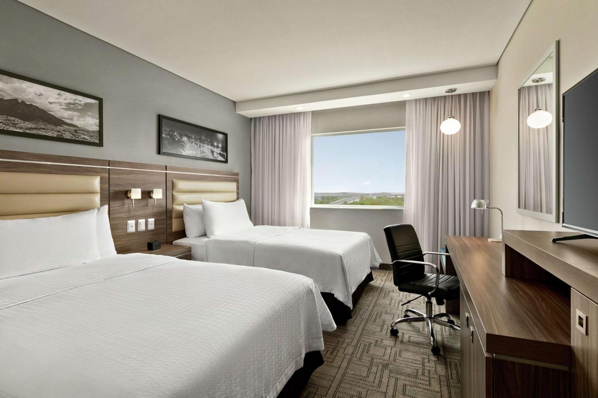 Hampton Inn By Hilton Monterrey Apodaca Esterno foto